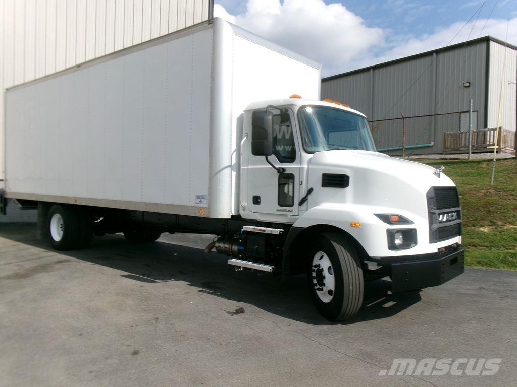 Mack MD6 厢式货车