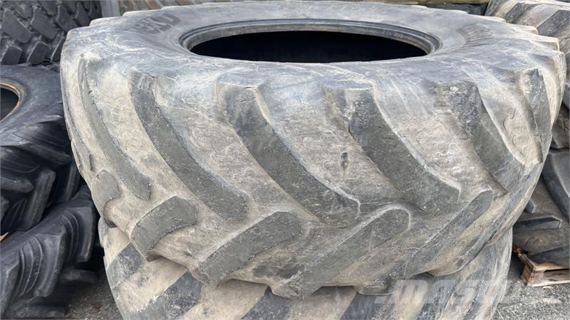 BKT 710/75R42 轮胎、车轮和轮圈