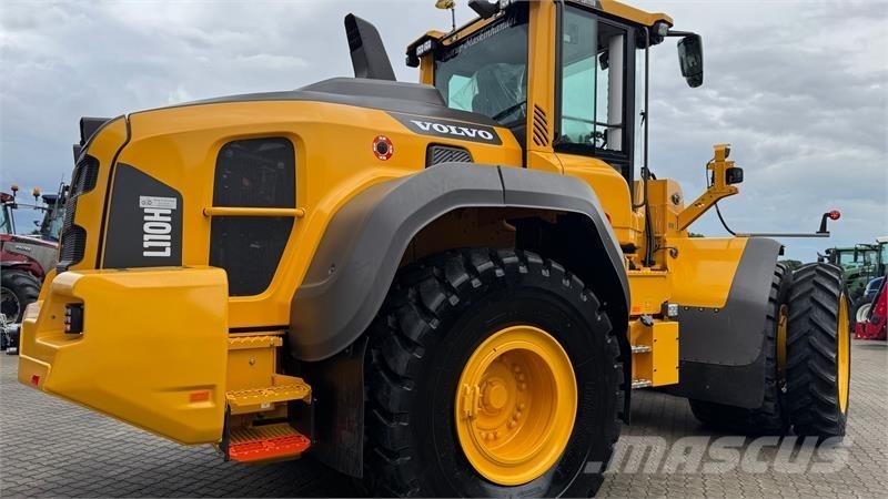 Volvo L 110 H 轮式装载机