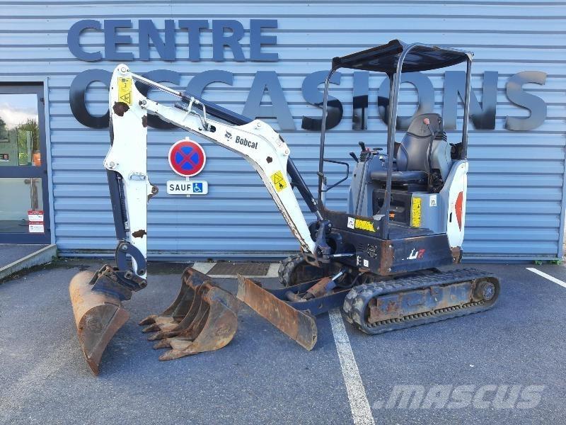 Bobcat E20Z 小型挖掘机