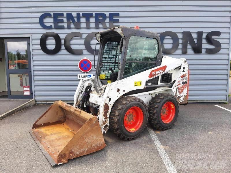 Bobcat S450 滑移装载机