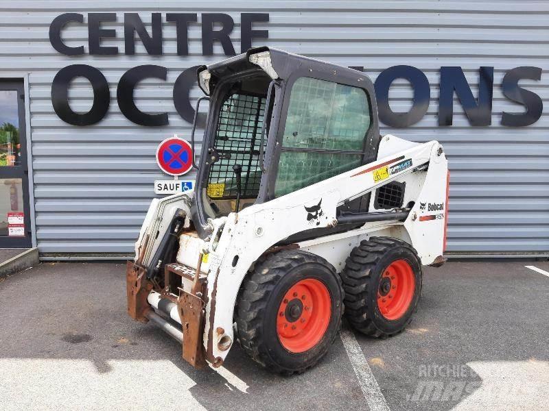 Bobcat S450-E 滑移装载机