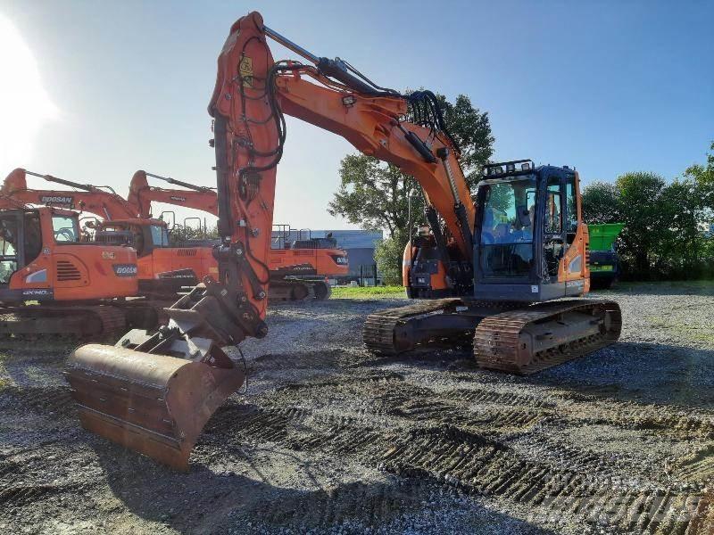 Doosan DX140LCR5 履带挖掘机