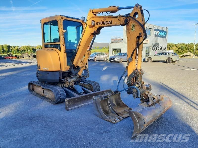 Hyundai R25Z-9AK 小型挖掘机
