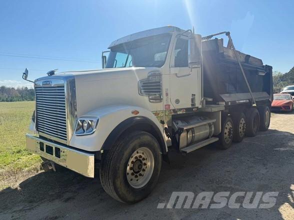 Freightliner 122SD 自卸式货车