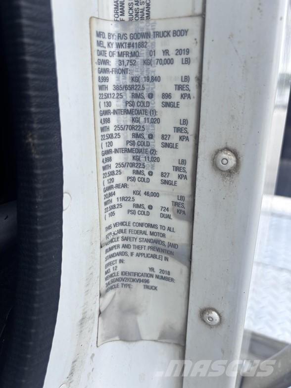 Freightliner 122SD 自卸式货车