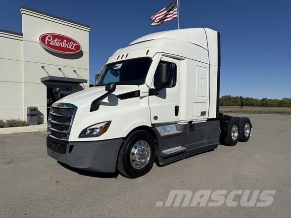 Freightliner CASCADIA 116 牵引车