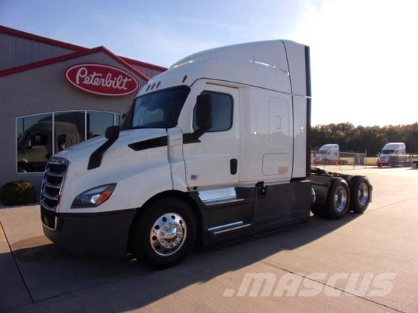 Freightliner CASCADIA 116 牵引车