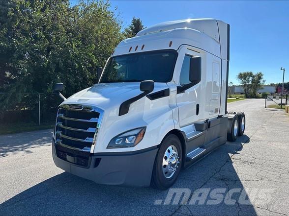 Freightliner CASCADIA 116 牵引车