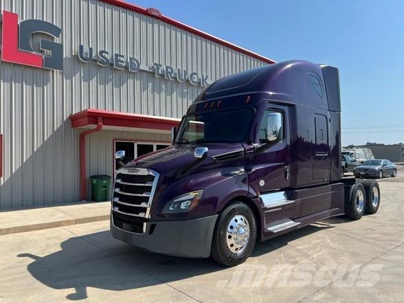 Freightliner CASCADIA 126 牵引车
