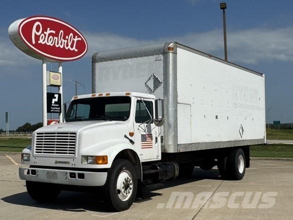 International 4900 厢式货车