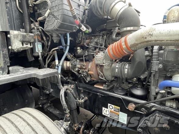 Kenworth T680 牵引车