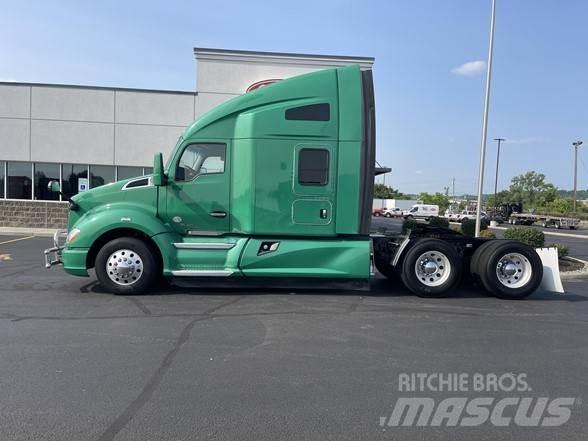 Kenworth T680 牵引车