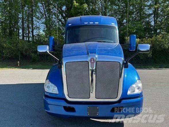 Kenworth T680 牵引车
