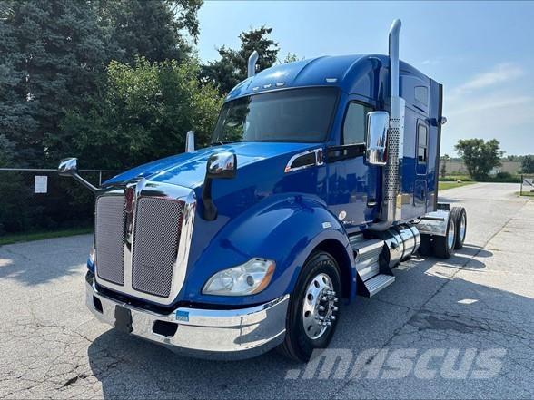 Kenworth T680 牵引车