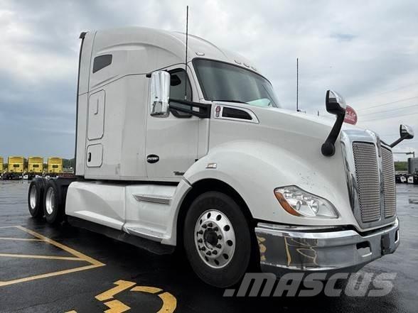 Kenworth T680 牵引车