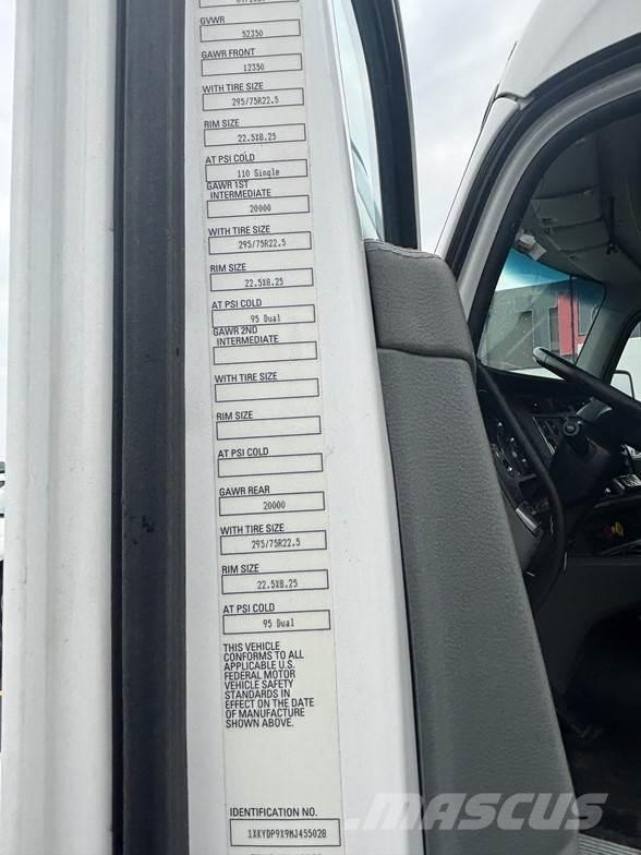 Kenworth T680 牵引车