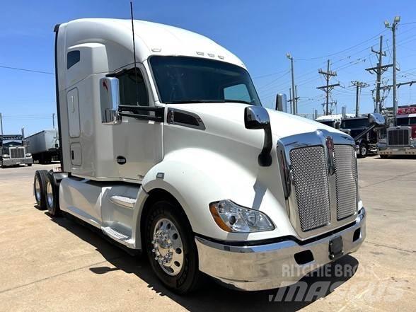 Kenworth T680 牵引车