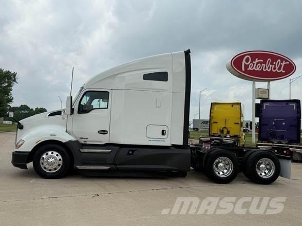 Kenworth T680 牵引车