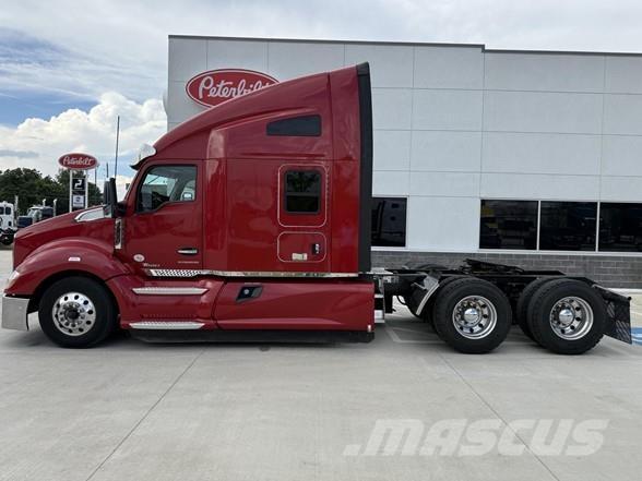 Kenworth T680 牵引车