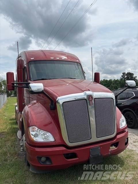 Kenworth T680 牵引车