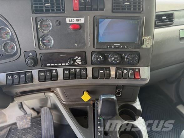 Kenworth T880 自卸式货车
