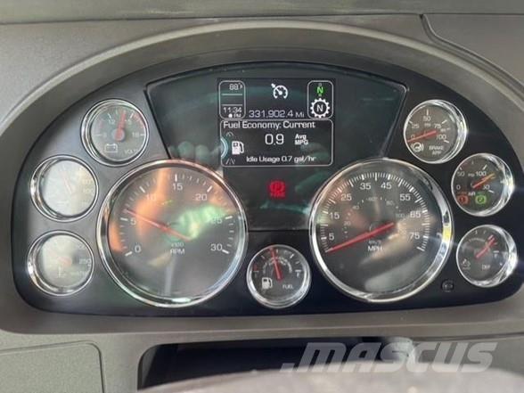 Kenworth T880 自卸式货车
