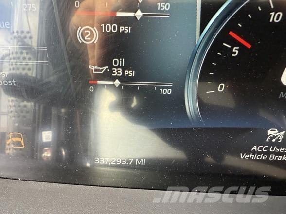 Kenworth T880 牵引车