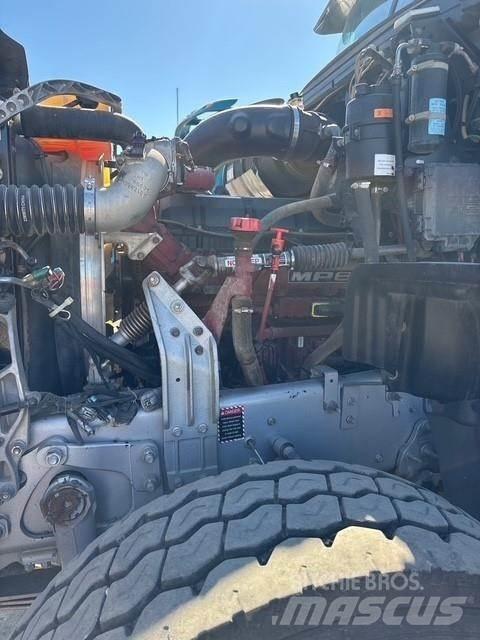 Mack GRANITE 104BR 自卸式货车