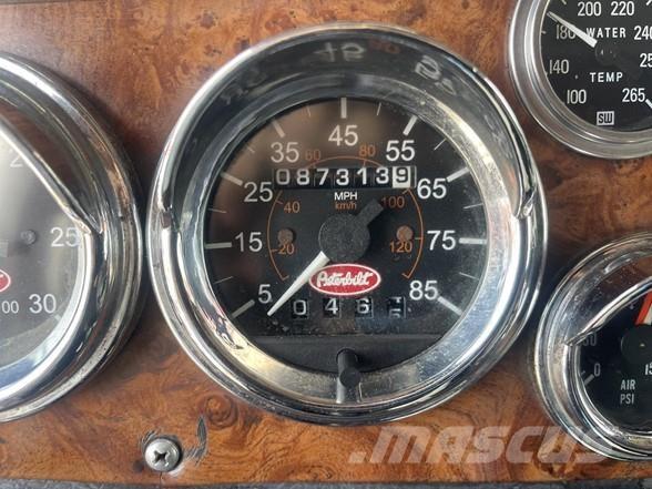 Peterbilt 379 牵引车