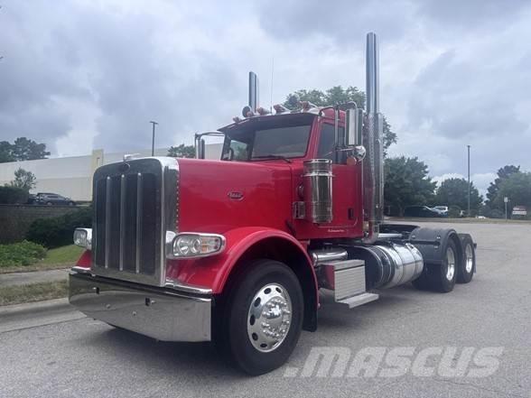 Peterbilt 389 牵引车