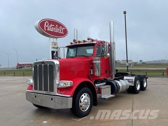Peterbilt 389 牵引车