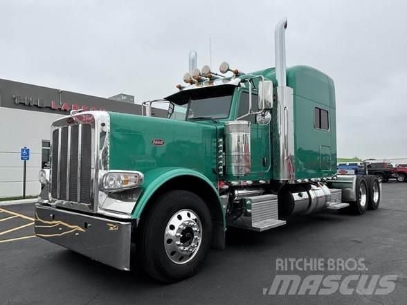 Peterbilt 389 牵引车