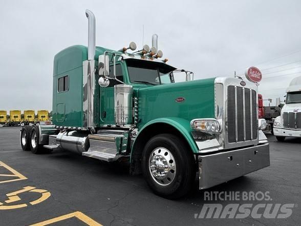 Peterbilt 389 牵引车