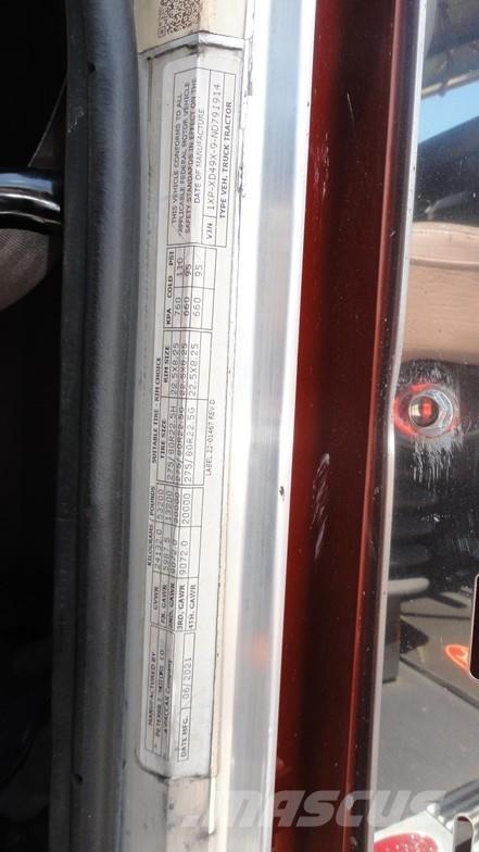 Peterbilt 389 牵引车