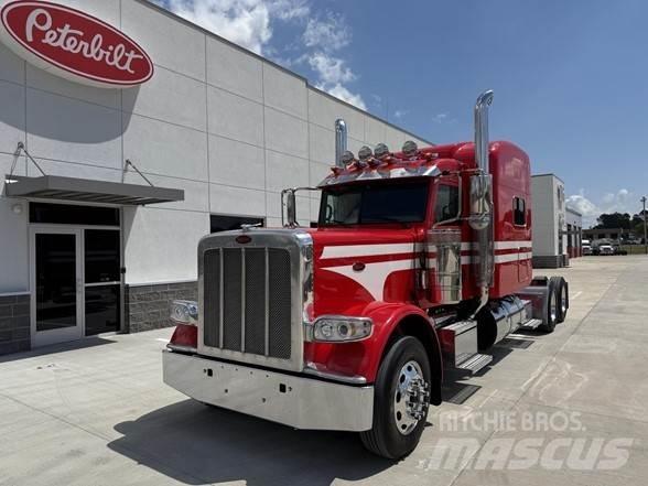 Peterbilt 389 牵引车