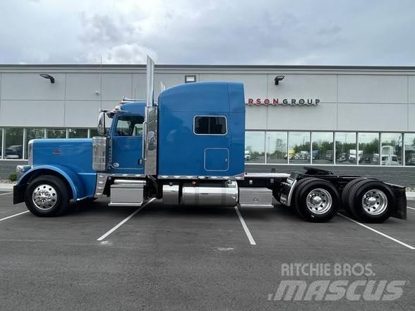 Peterbilt 389 牵引车