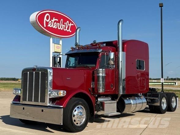 Peterbilt 389 牵引车