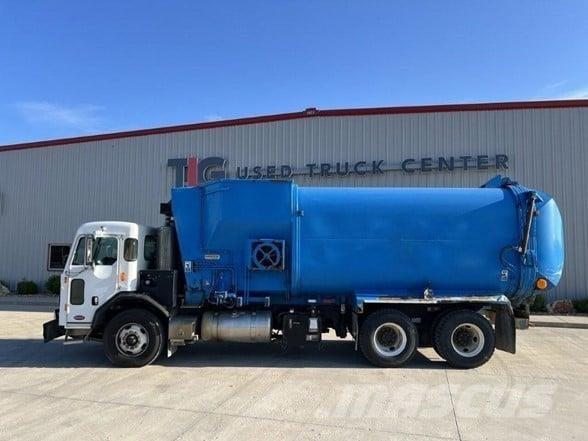 Peterbilt 520 垃圾车