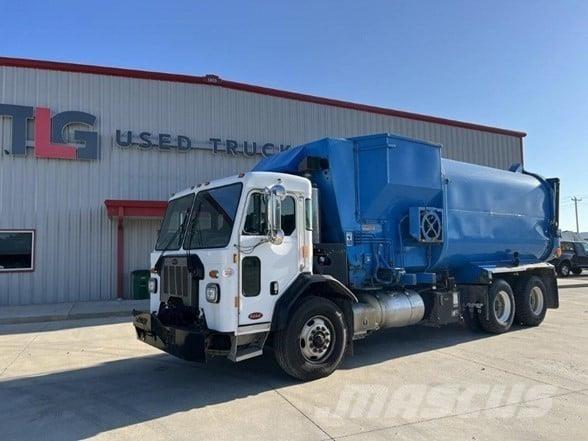 Peterbilt 520 垃圾车