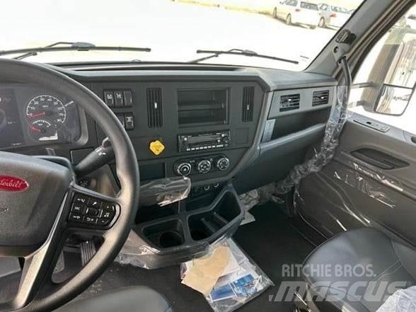 Peterbilt 536 建筑机械-其他