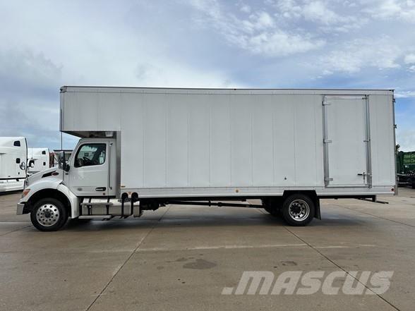 Peterbilt 536 厢式货车