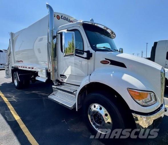 Peterbilt 537 垃圾车