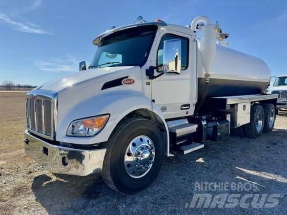 Peterbilt 548 油罐车