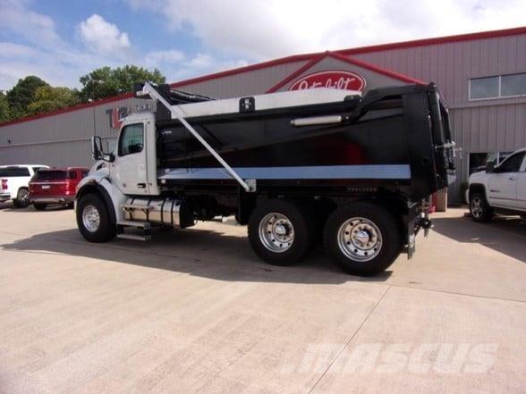 Peterbilt 548 自卸式货车