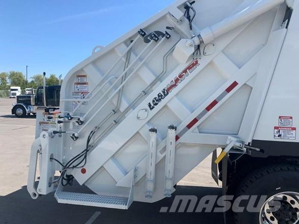 Peterbilt 548 垃圾车