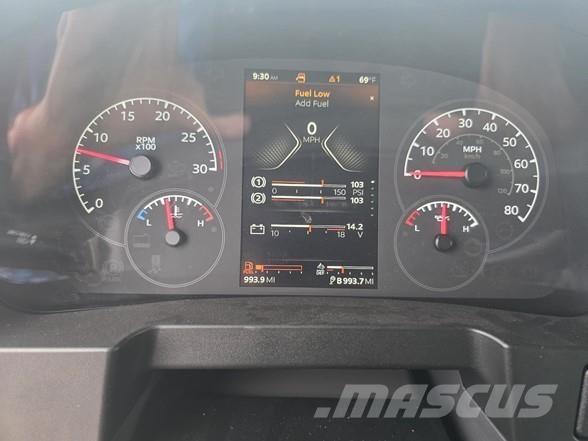 Peterbilt 548 垃圾车