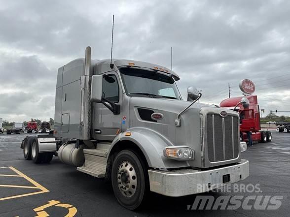 Peterbilt 567 牵引车