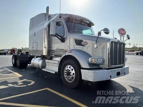 Peterbilt 567 牵引车
