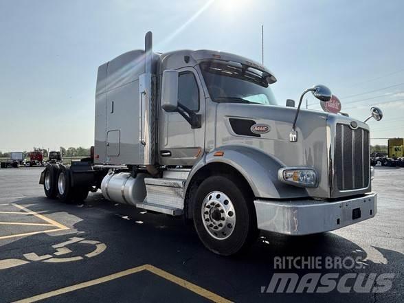 Peterbilt 567 牵引车